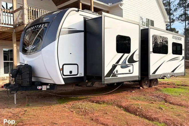 2022 SportTrek 302VRB