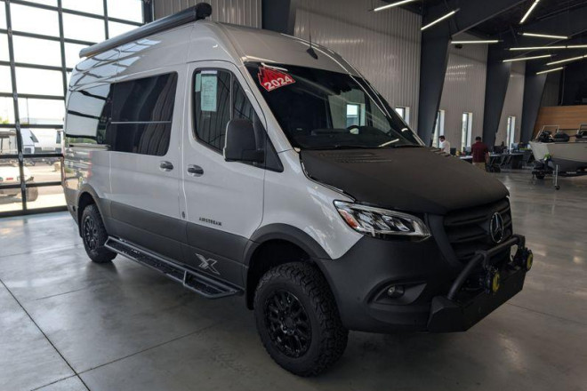 2024 Interstate 19X 4X4 E1 PKG