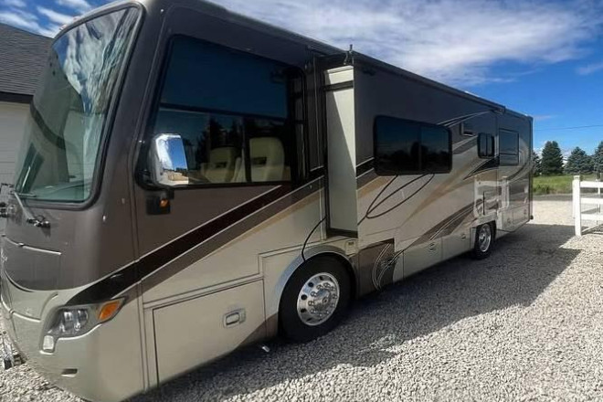 2011 Allegro Breeze 28BR