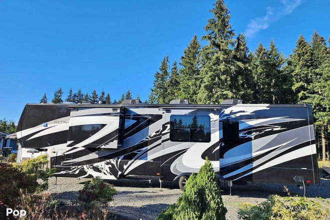 2021 Redwood 4001 LK