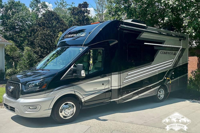 2024 Compass 23TW