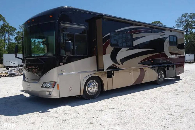 2011 Meridian 34Y V Class Diesel Pusher