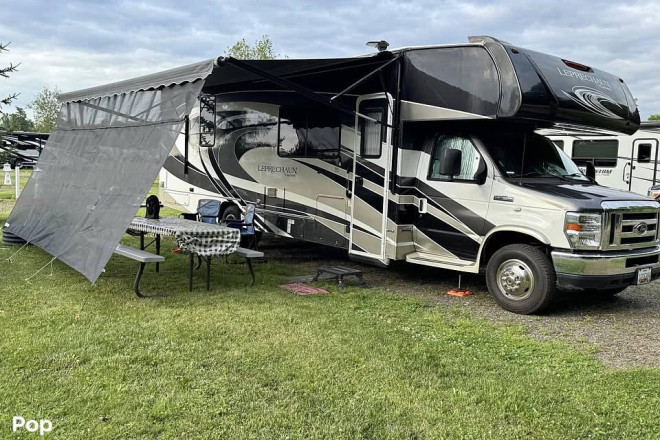 2017 Leprechaun 311FS