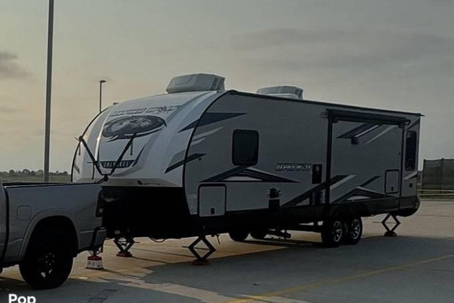 2022 Cherokee Alpha Wolf 26RL-L