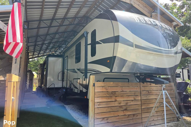 2022 Rockwood Signature 8291RK