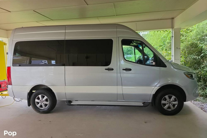 2022 Sprinter 144 AWD HIGH-ROOF