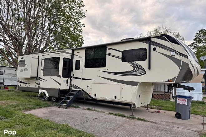2020 Solitude 390rk