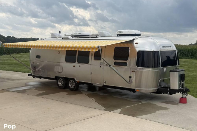 2020 Flying Cloud 30FB Bunk