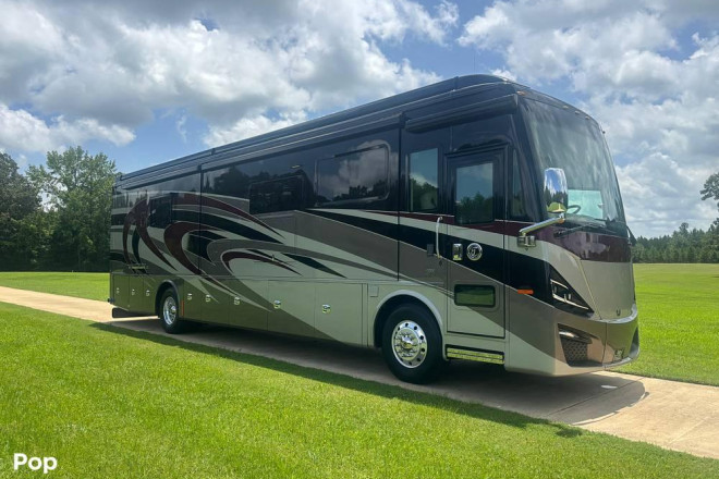2021 Phaeton 40IH