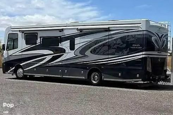 2022 Armada 40M