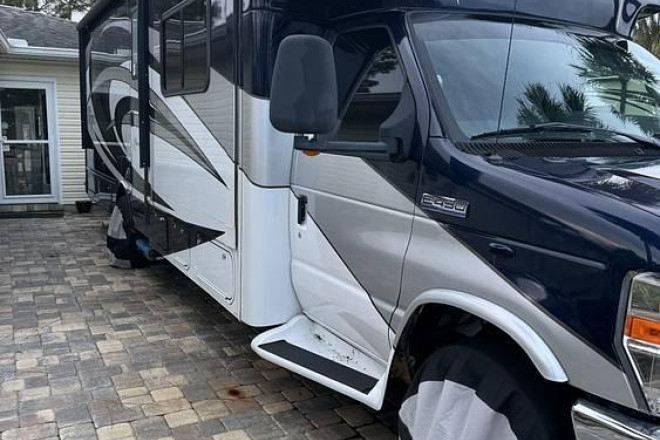 2021 Viper 29V