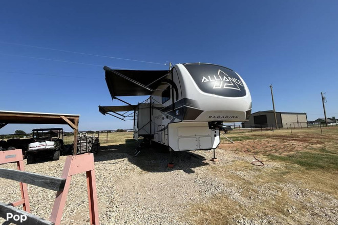 2024 Paradigm 395DS