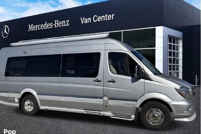 2015 Interstate 3500 GT