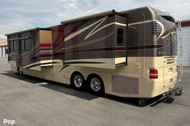 2009 Camelot 42PDQ