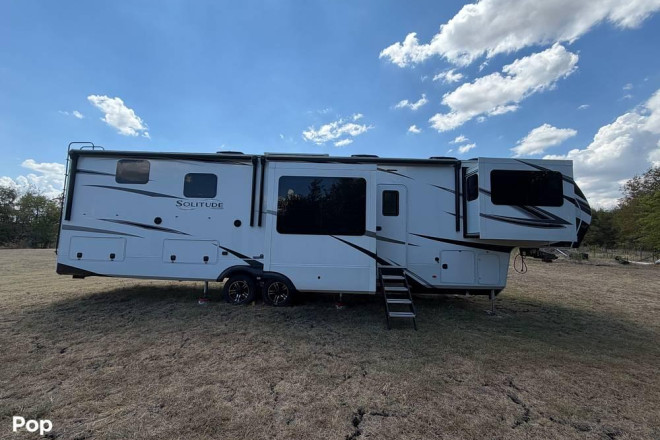 2024 Solitude 380FL