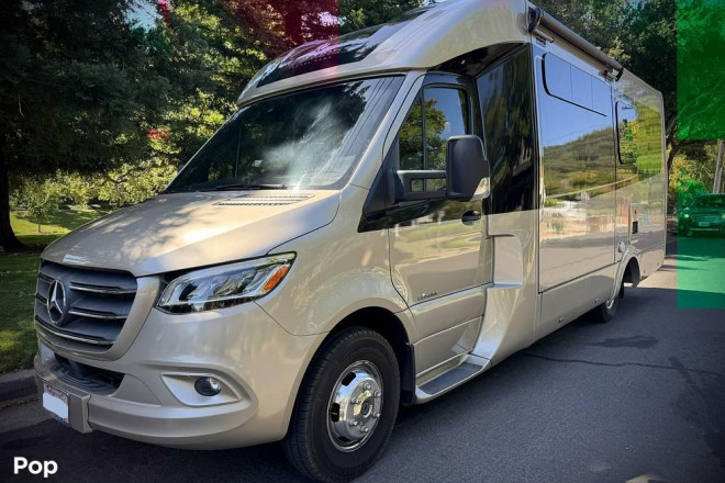 2019 Unity U24 MB - Triple E