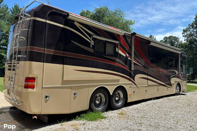 2009 Camelot 42PDQ