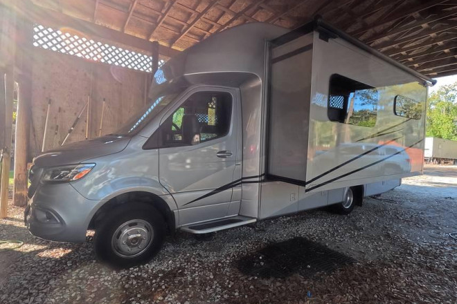 2023 Wayfarer 25RW