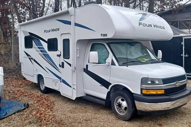 2024 Four Winds 22E
