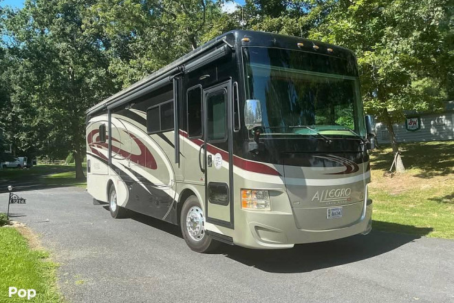 2015 Allegro Red 33AA