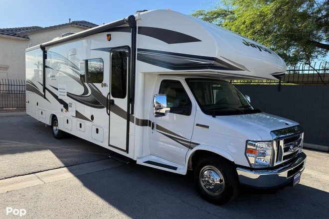 2019 Greyhawk 29MV
