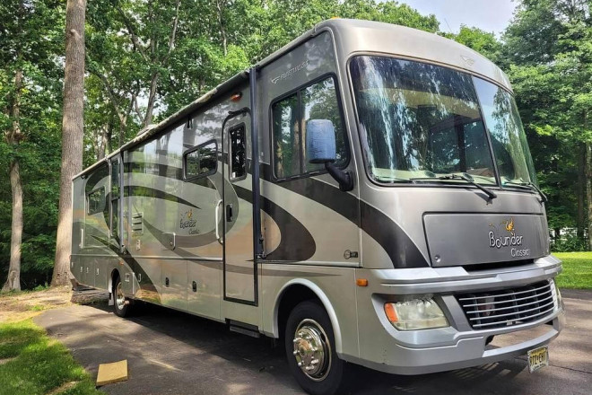 2011 Bounder Classic 36R