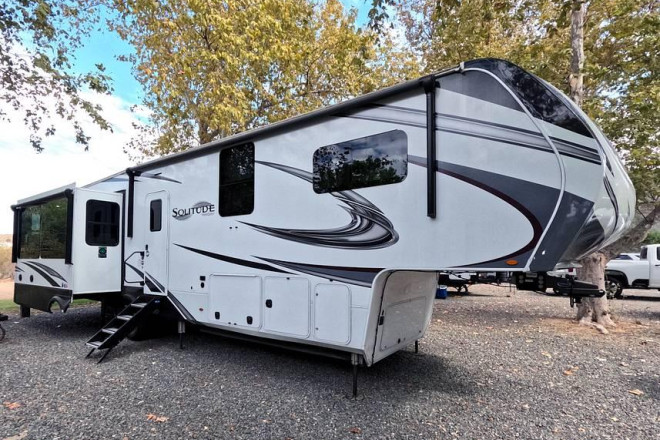 2022 Solitude 378MBS