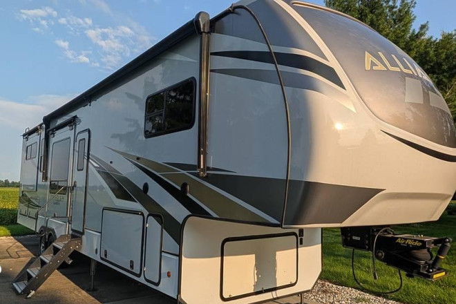 2021 Paradigm 365RD