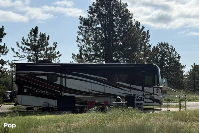 2018 Allegro Red 33AA