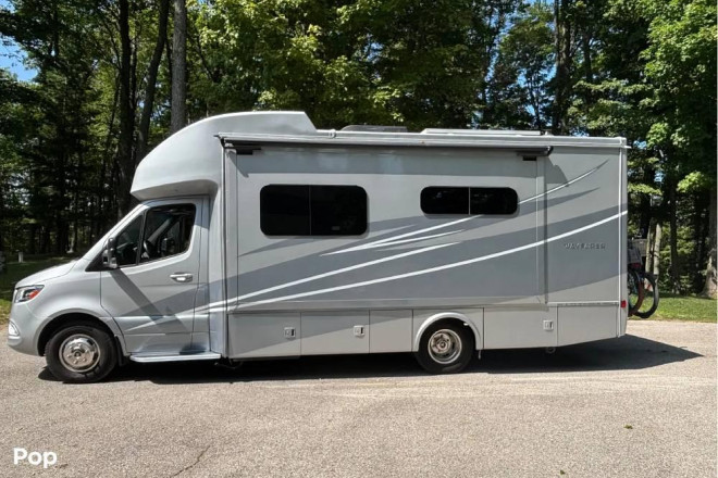 2023 Wayfarer 25 RW