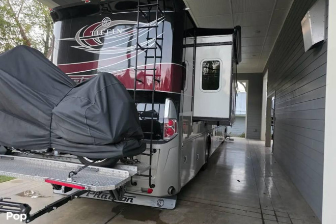 2019 Phaeton 40QKH