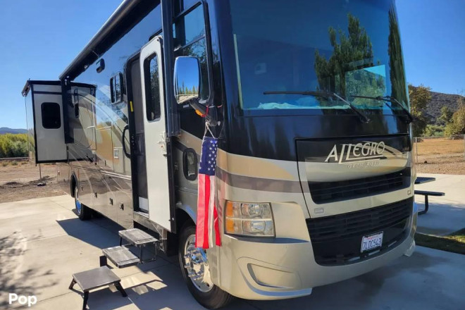 2015 Allegro 31SA