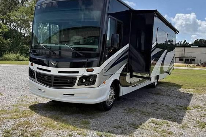 2020 Bounder 35K
