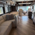 2020 Bounder