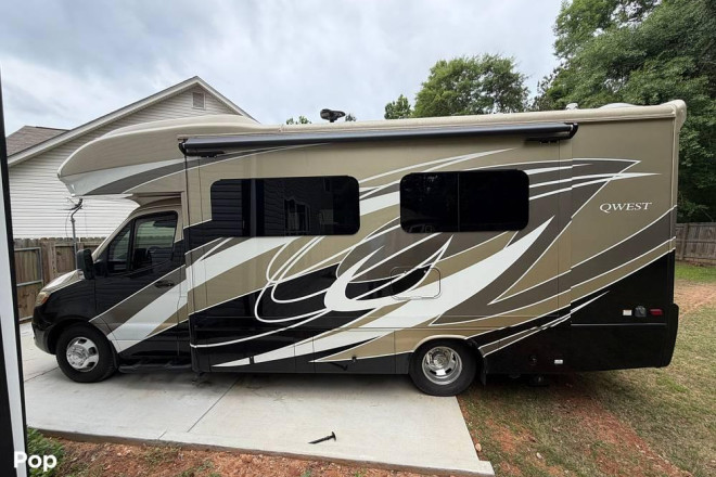 2020 Qwest M-24R Sprinter