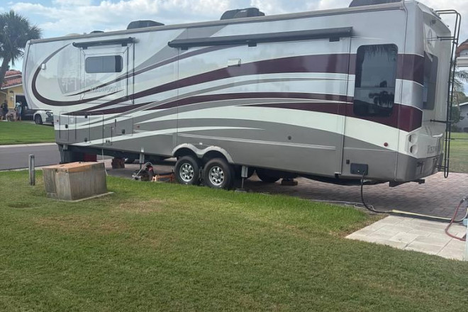 2016 Redwood 3901MB