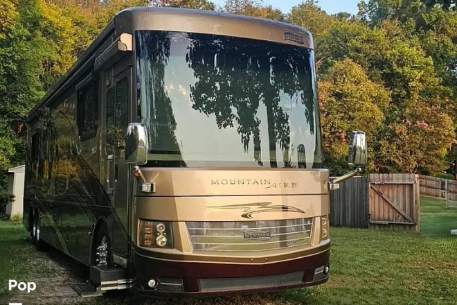 2015 Mountain Aire 4568