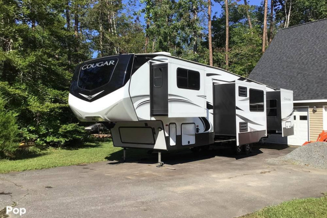 2020 Cougar 367FLS