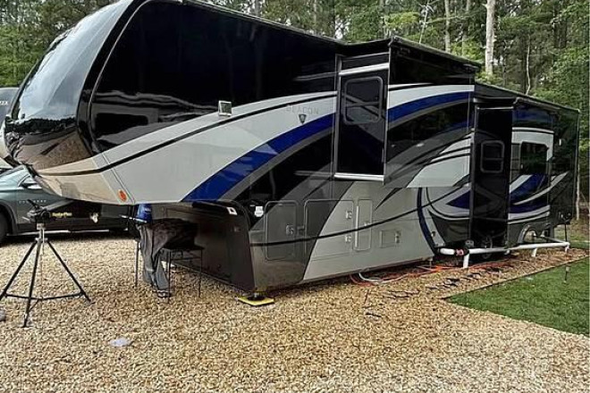 2022 Beacon 41 LKB
