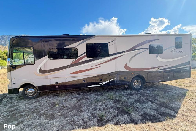 2017 Mirada 35BH