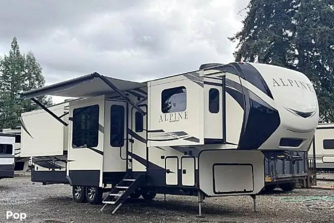 2018 Alpine 3660FL