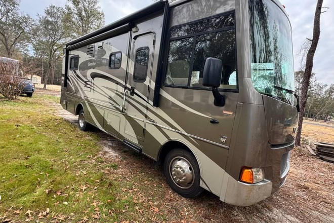 2013 Sunstar 27N Winnebago