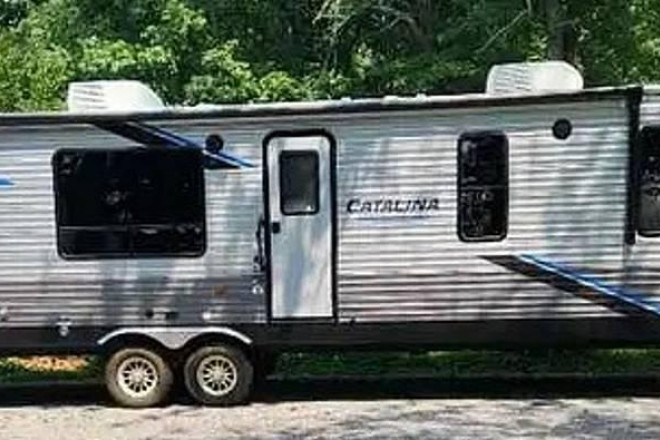 2022 Catalina 303RKDS
