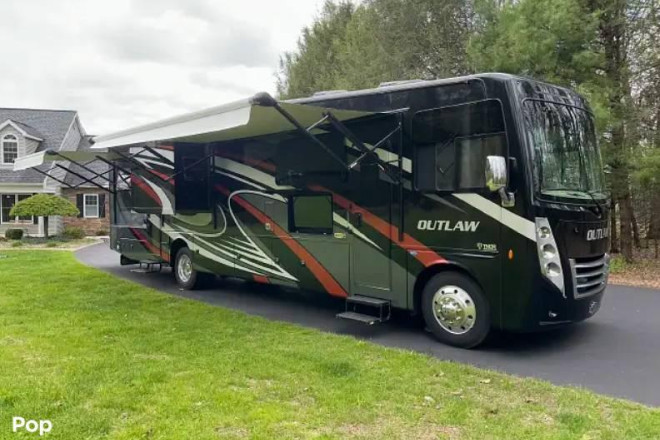 2022 Outlaw 38MB