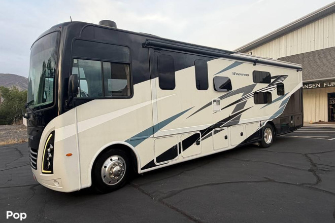 2024 Windsport 34J