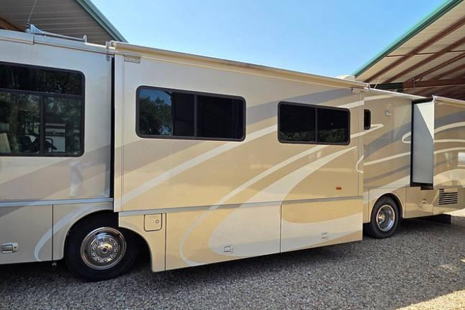 2006 Journey 36G