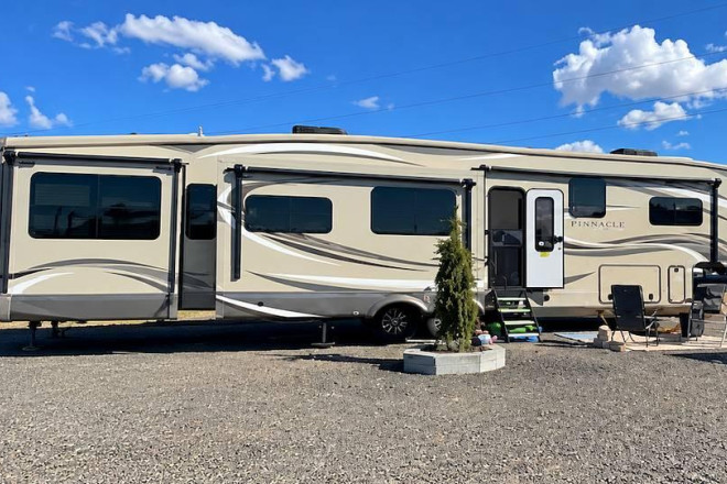 2018 Pinnacle 36 KPTS