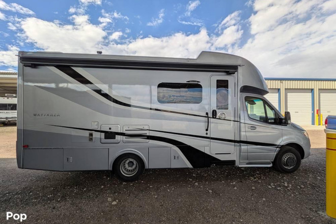 2021 Wayfarer 25RW