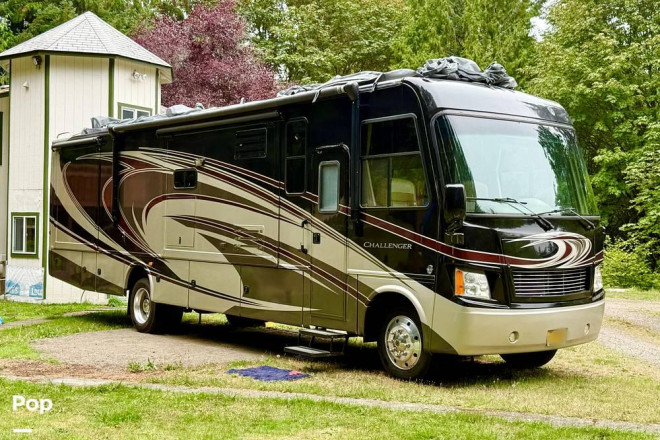 2013 Challenger 37DT