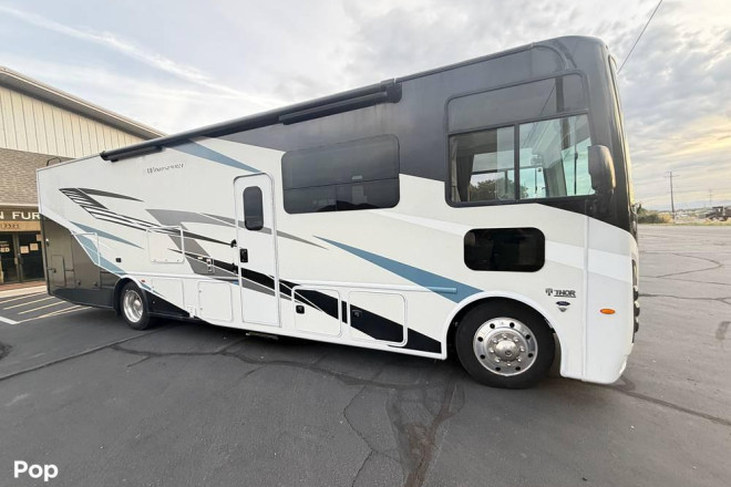 2024 Windsport 34J